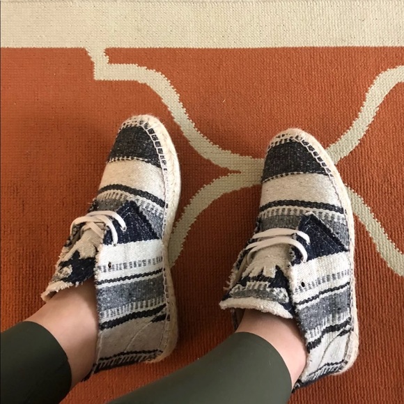 Chanel espadrilles - Picture 7 of 8